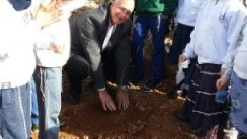 נטיעות ט"ו בשבט עם ראש העיר