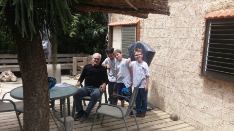 הוקרה לותיקי אריאל
